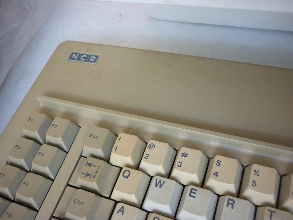 VINTAGE COMPUTER NCR MODEL 1203