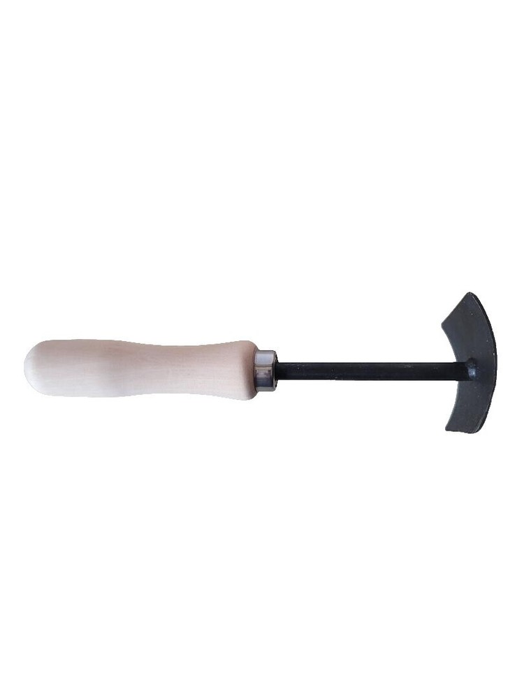 Kit Includes Bottle Trappers Hide Tanning Formula &Two Small Pelt Fleshing Tools