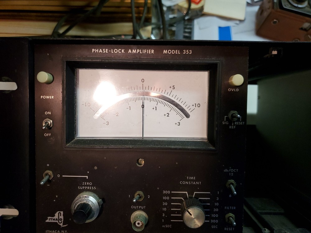 Ithaco 353 Phase Lock Amplifier