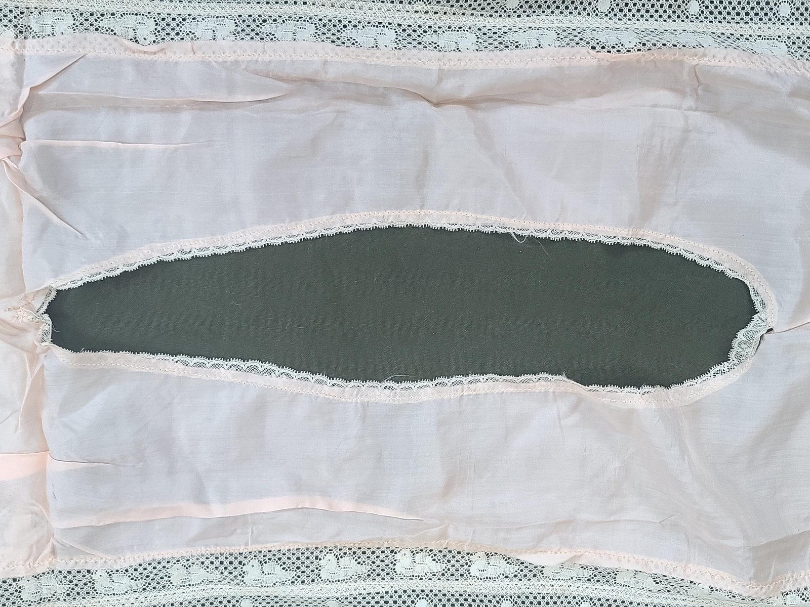 WWI Souvenir of France Silk Apron Allies Liberation Sweetheart Lace Duck Vintage