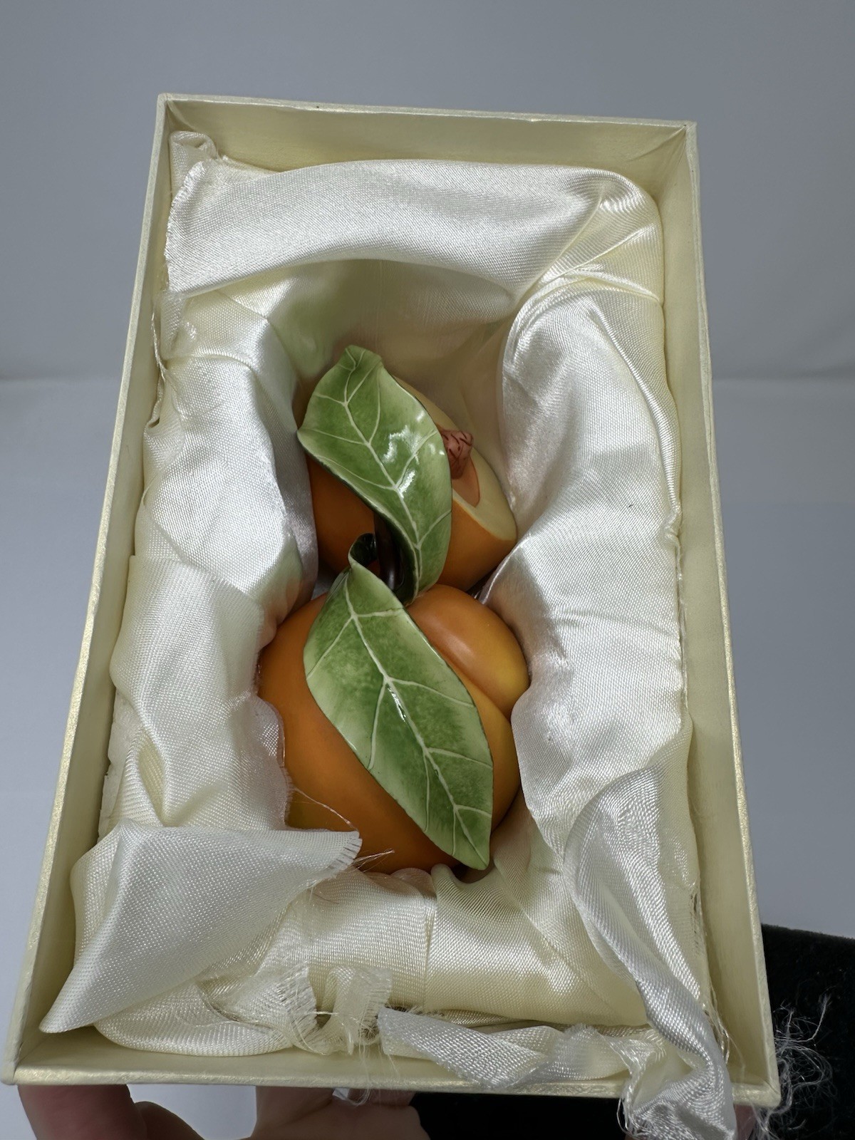 Katherine Houston KHO Porcelain Peaches 1997 Hand Painted Ceramic NEW/ BOX!!!