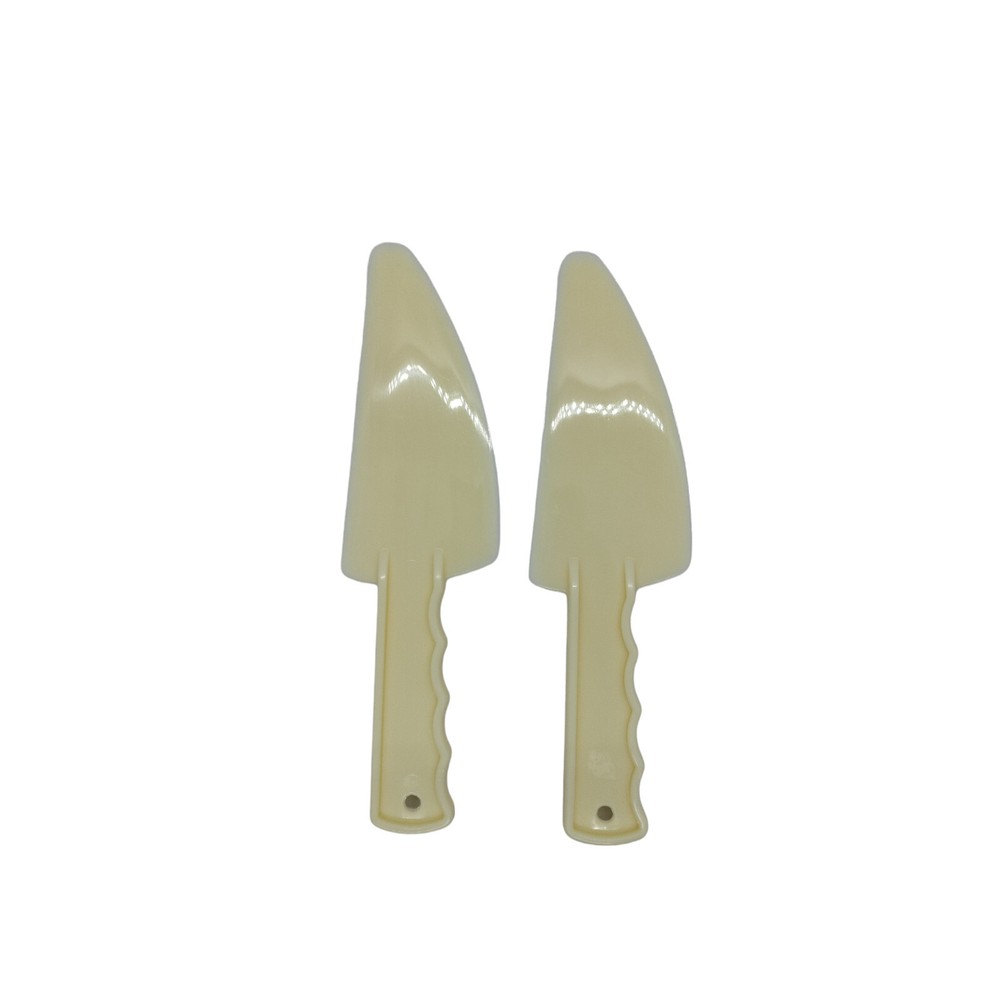 2 Pcs Plastic Kitchen knife  Chef Cake
