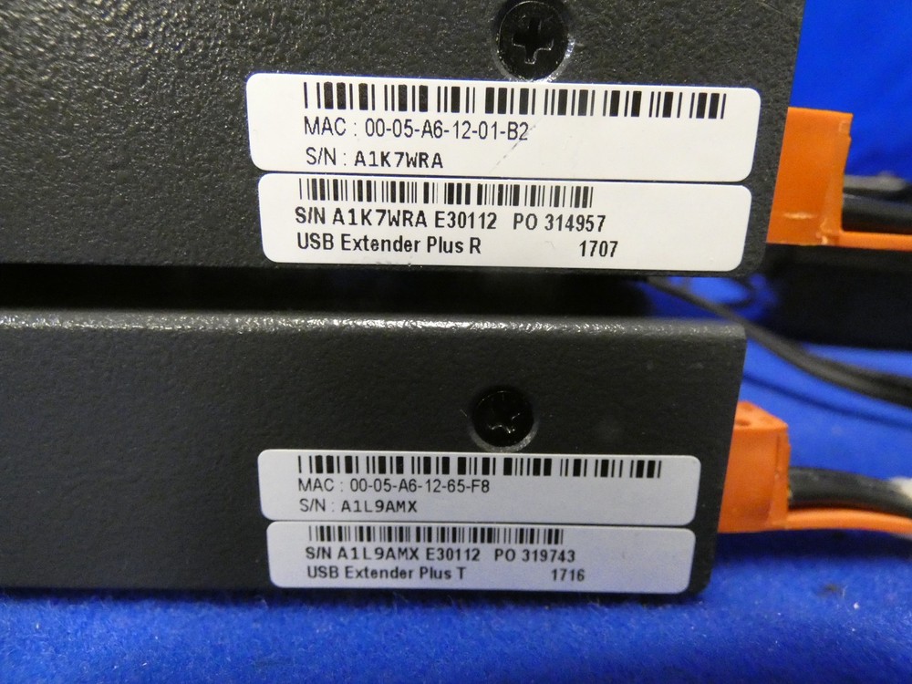 Extron USB Extender Plus R, Extron USB Extender Plus T, 2 Extron Power Supplies
