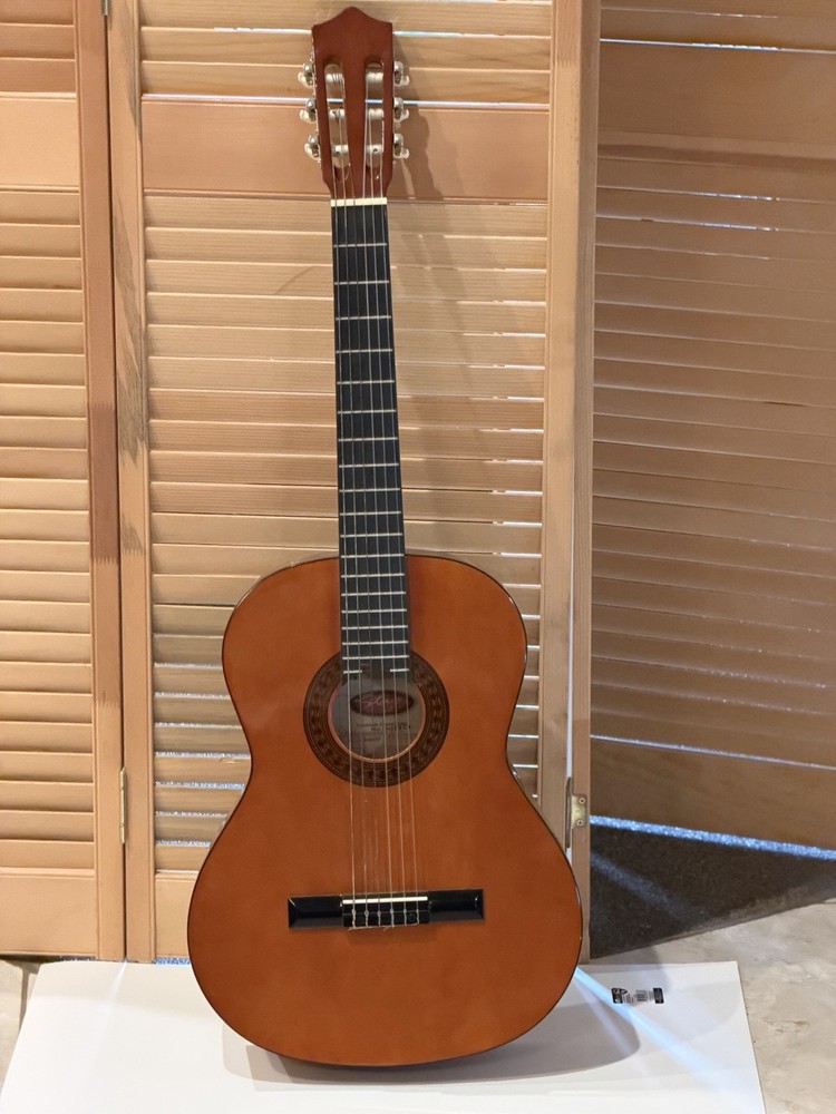 STAGG C542 Pack Beautiful Tone Classical Guitar | Nylon Strings