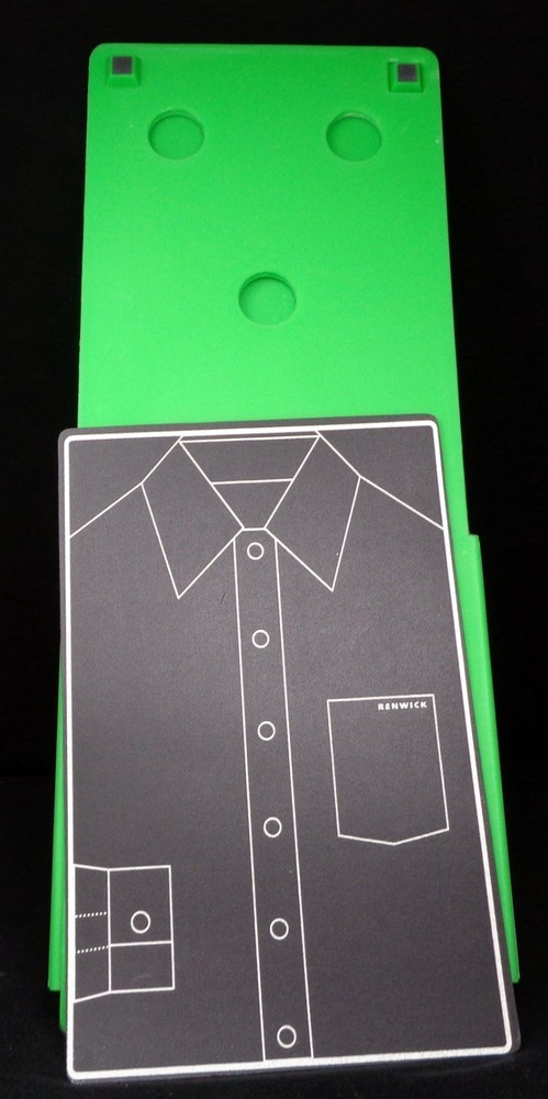FLIPFOLD Green Kids Shirt Folding Board