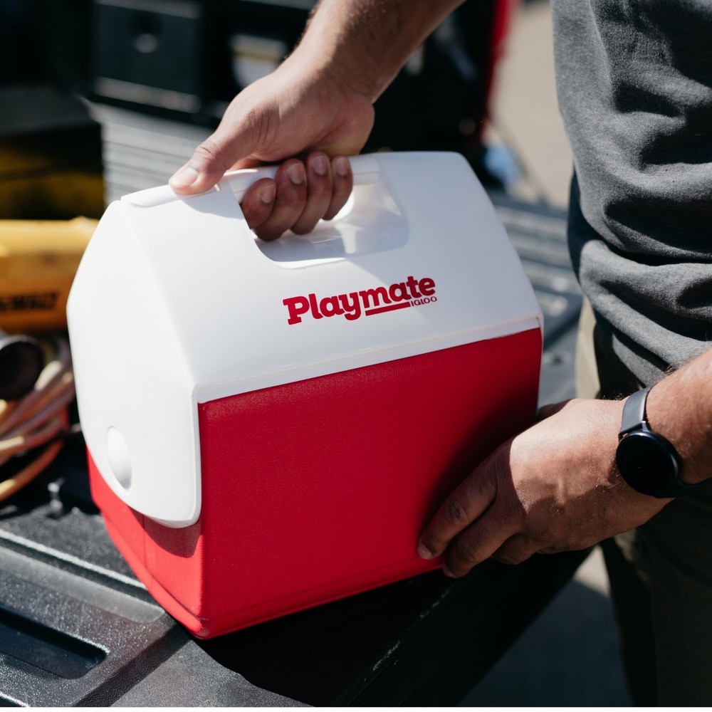 Igloo Playmate 7 Qt - 9 Can, Red