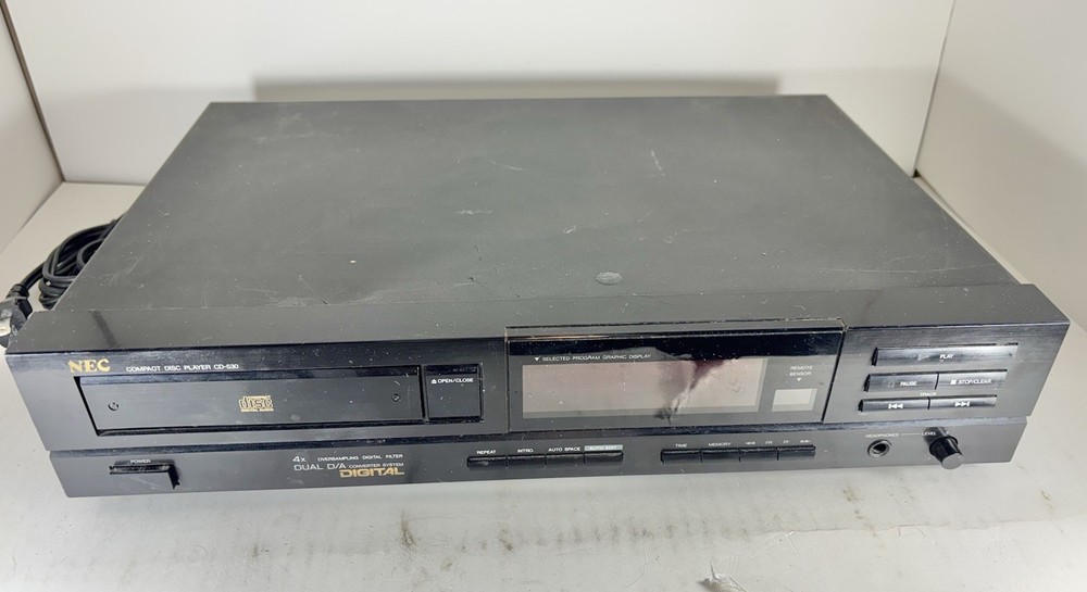 NEC CD-530 Compact Disc Player CD Player No Remote Tested Powers On