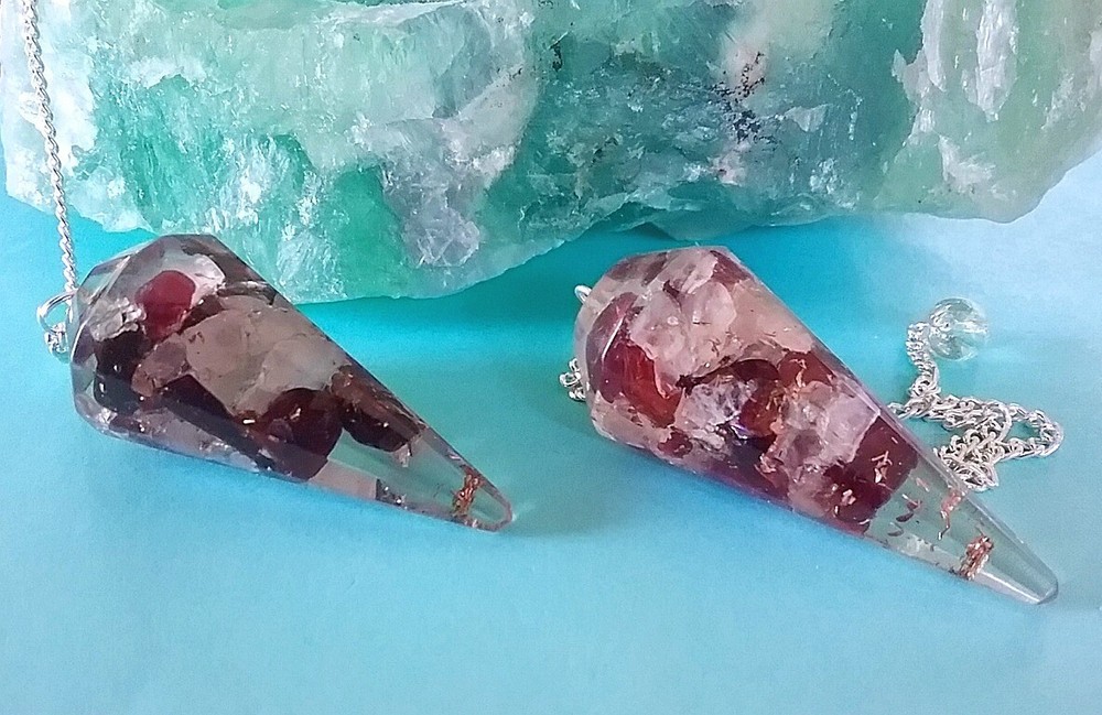 GARNET DOWSING PENDULUM With ROSE QUARTZ, GARNET PENDULUM, CRYSTAL PENDULUM