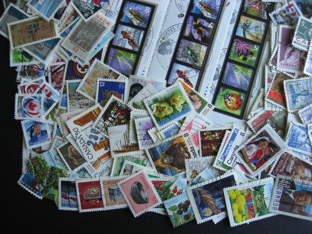 Canada collection 600 different U old-2014.Face same=reg/ex-bklt/diff perfs etc