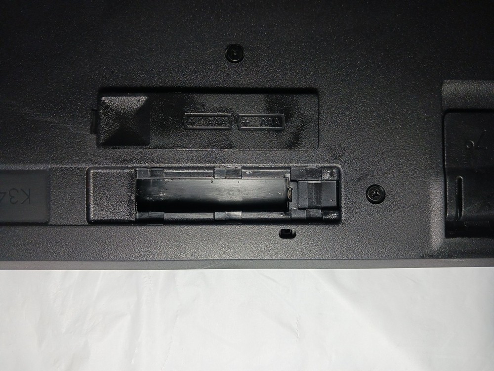 Logitech MK345 Wireless Keyboard (No Dongle) Untested