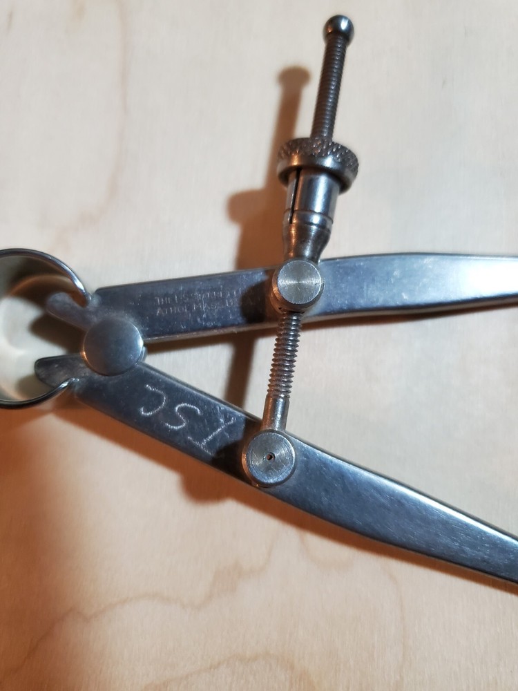 Starrett 73A-4 Toolmakers 4" Inside Calipers 4" Size Flat Leg, Quick Release Nut