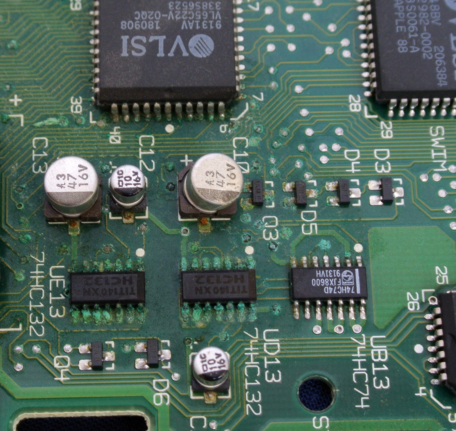 REPAIR SERVICE Apple Macintosh SE/30 Logic Board Capacitor Replacement Recap