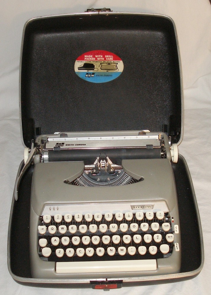 TYPEWRITER SMITH CORONA 1965 STERLING 5AX