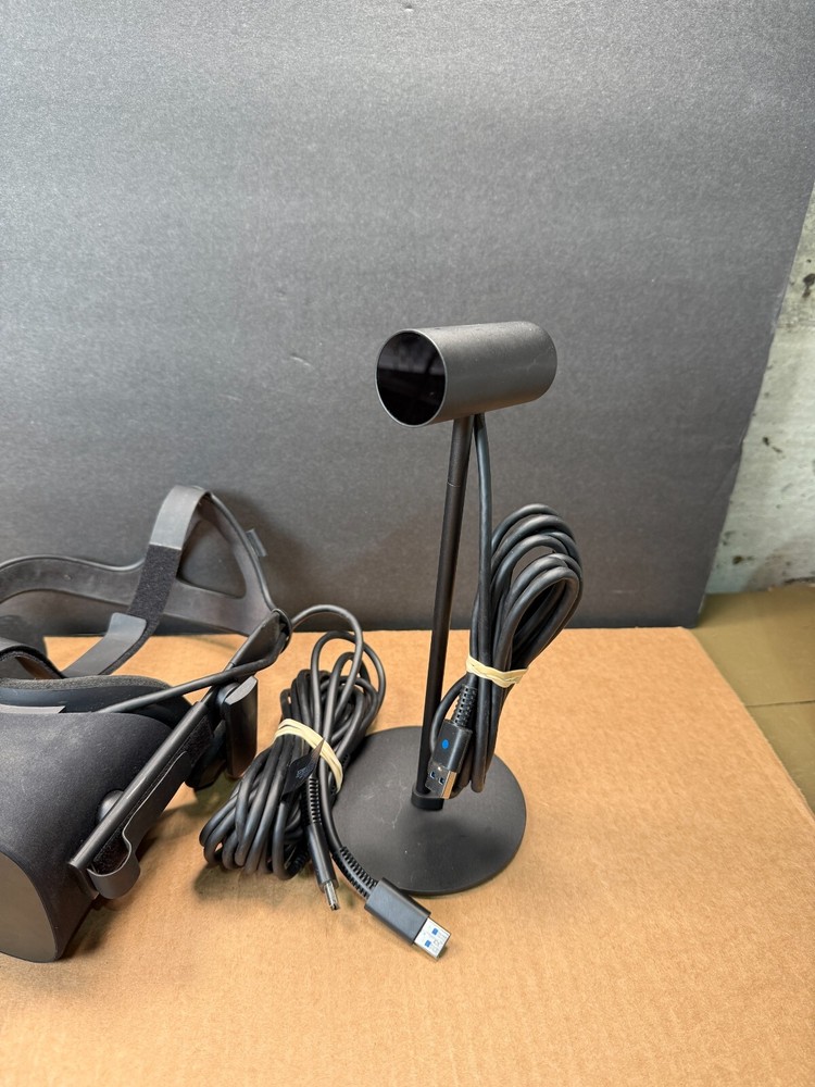 Oculus Rift C4-A HM-A VR Virtual Reality Headset Black with Cable Works!!!