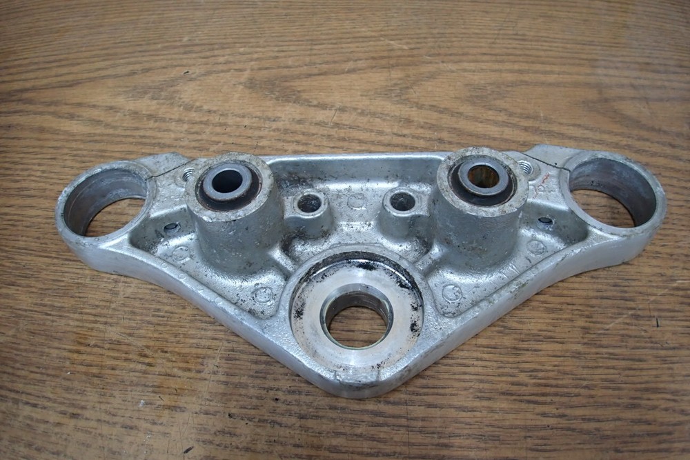 2005 HONDA VT750CD TRIPLE TREE UPPER CLAMP