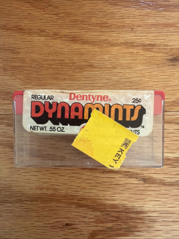 Vintage Dentyne Dynamints Plastic Mint Candy Container 1970s or 80s