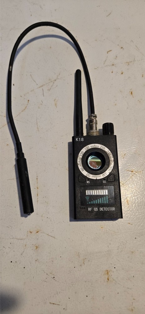 K18 RF GS Signal Detector Anti-Spy Wireless Camera RF Detector