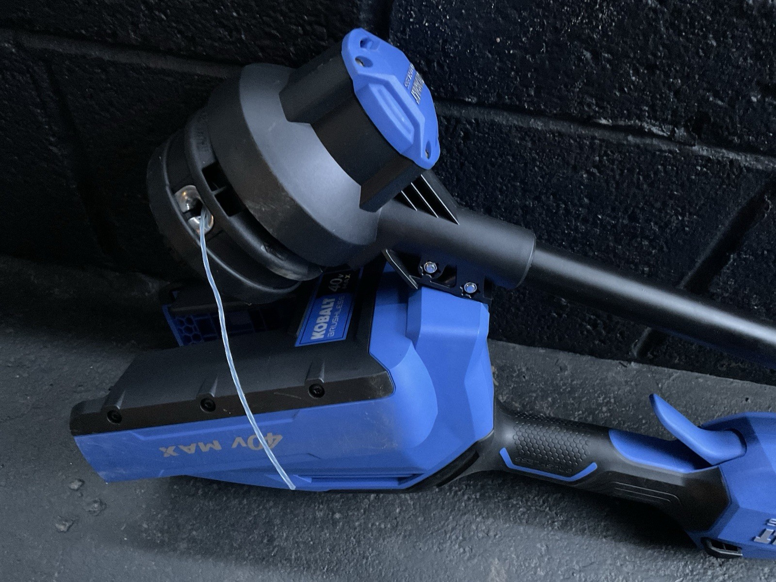 Kobalt 40-volt Max 15-in String Trimmer 3809908 Tool Only