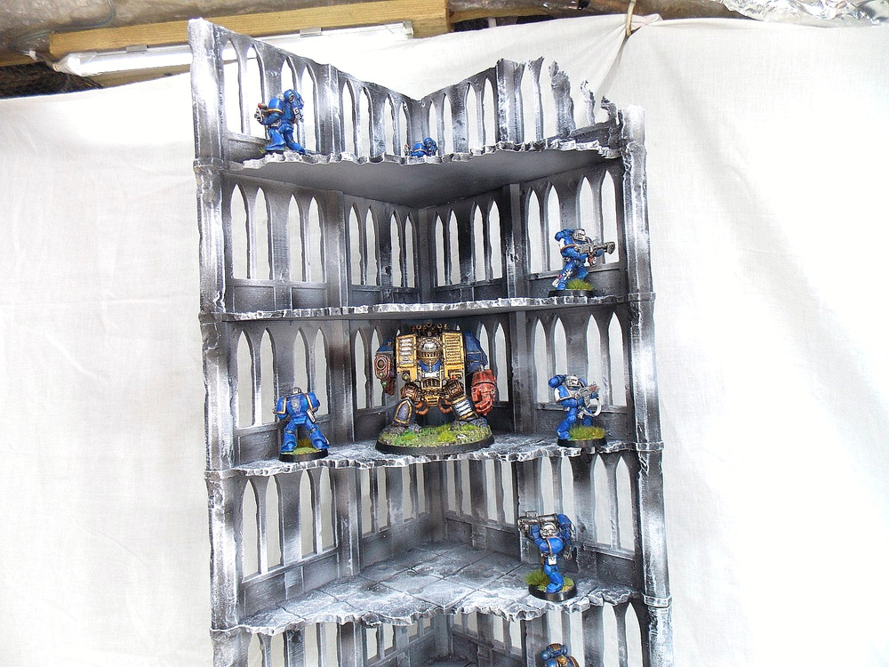 WARGAMING TERRAIN BUILDING/DISPLAY STAND ADVANCE ORDERS