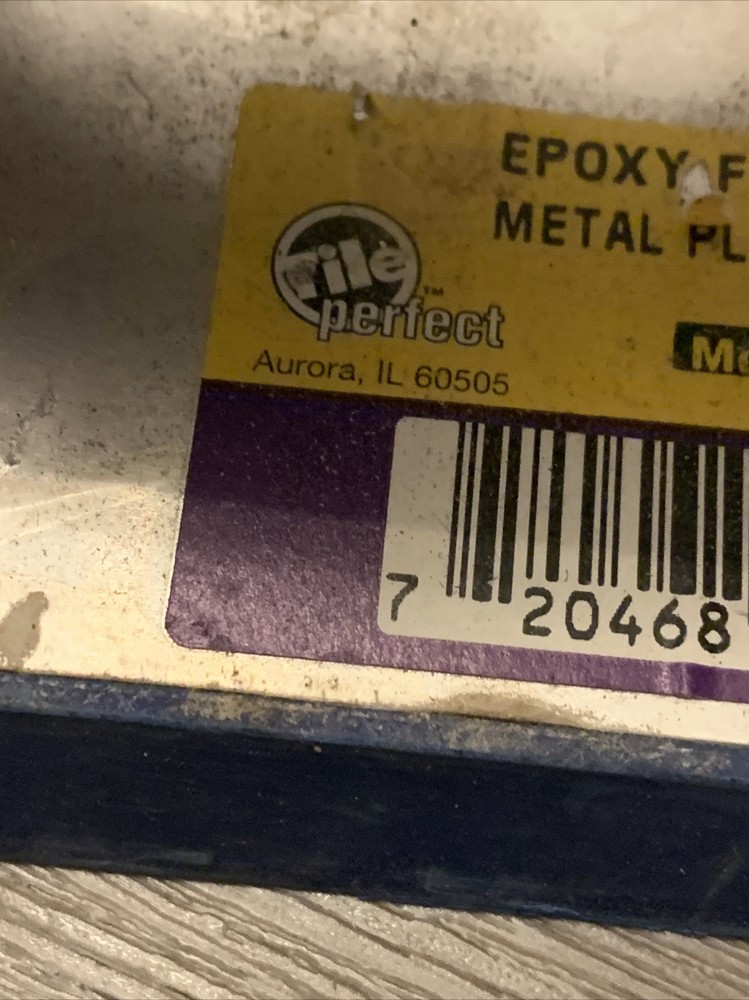 Tile Perfect Polyproxylene Epoxy Grout Float Metal Plate with Soft grip Handle