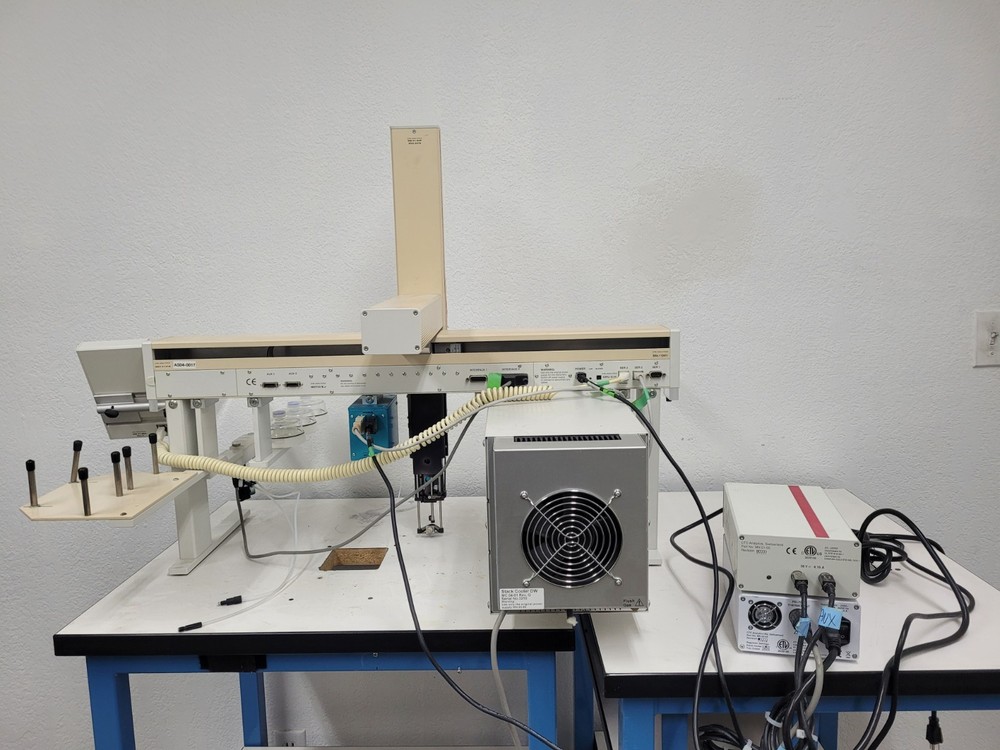 CTC Analytics Microcal Autosampler MXY 01-01B W/ Stack Cooler & CTC Analytics