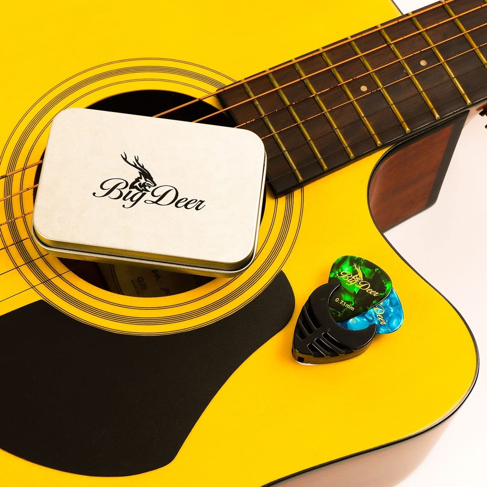 30 pack Celluloid Guitar Picks ，includes Thin,Medium, Heavy & Extra Heavy Pic...