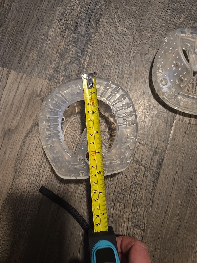 horse shoes