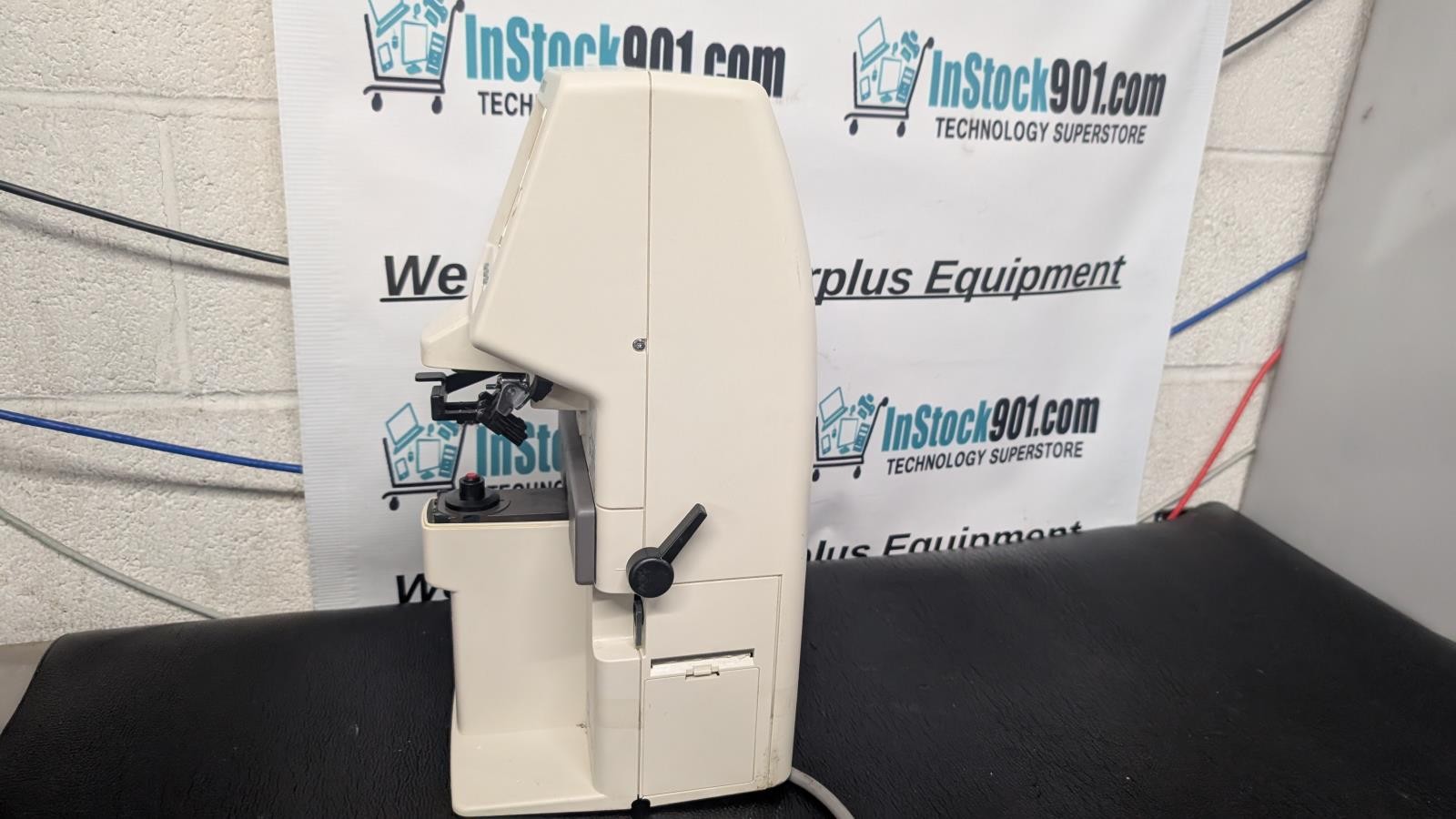 TopCon CL 100 Computerized Lensmeter