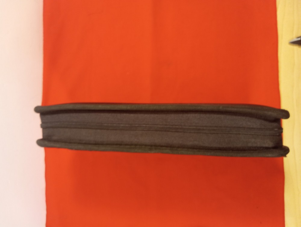 CLICKCASE CD CASE/ HOLDS 24/ FREE SHIPPING