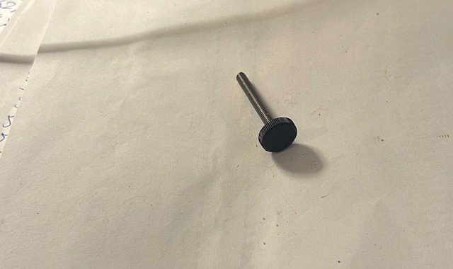 053678 Screw, Detection