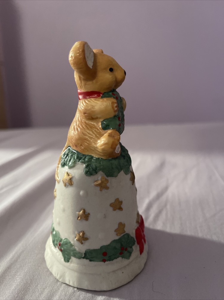 Ceramic Christmas Bell with Mouse and Wreath