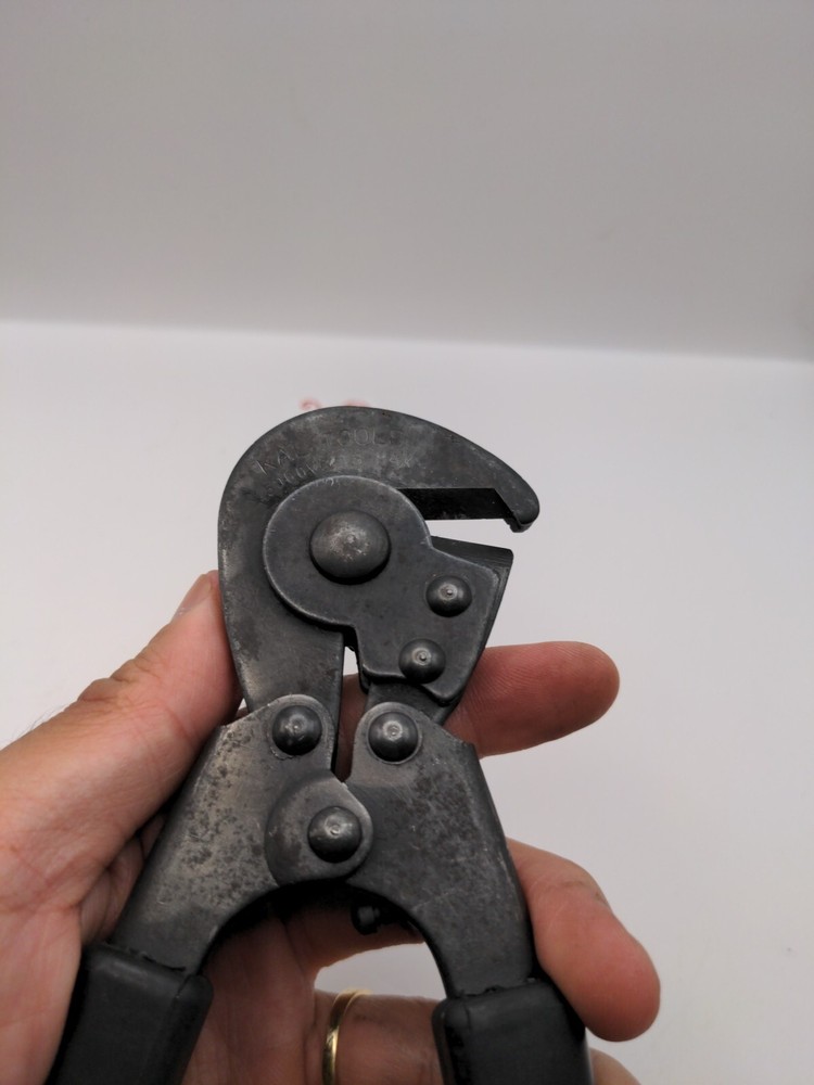 Vintage Kal Tools Leverage Cable Cutter 5000 Volts 9" Long