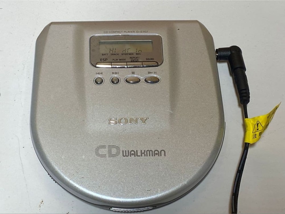 Sony D-E707 CD Walkman Portable CD Player ESP Ready to Use Genuine Compact