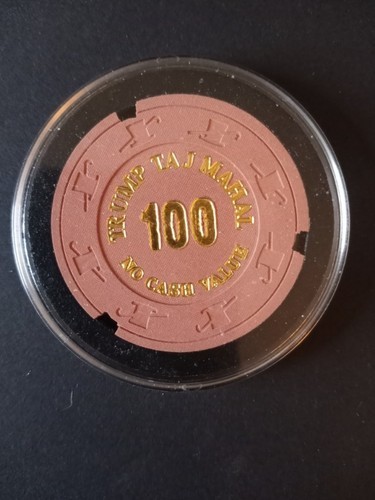 TRUMP TAJ MAHAL SET OF 5 NCV CHIPS
