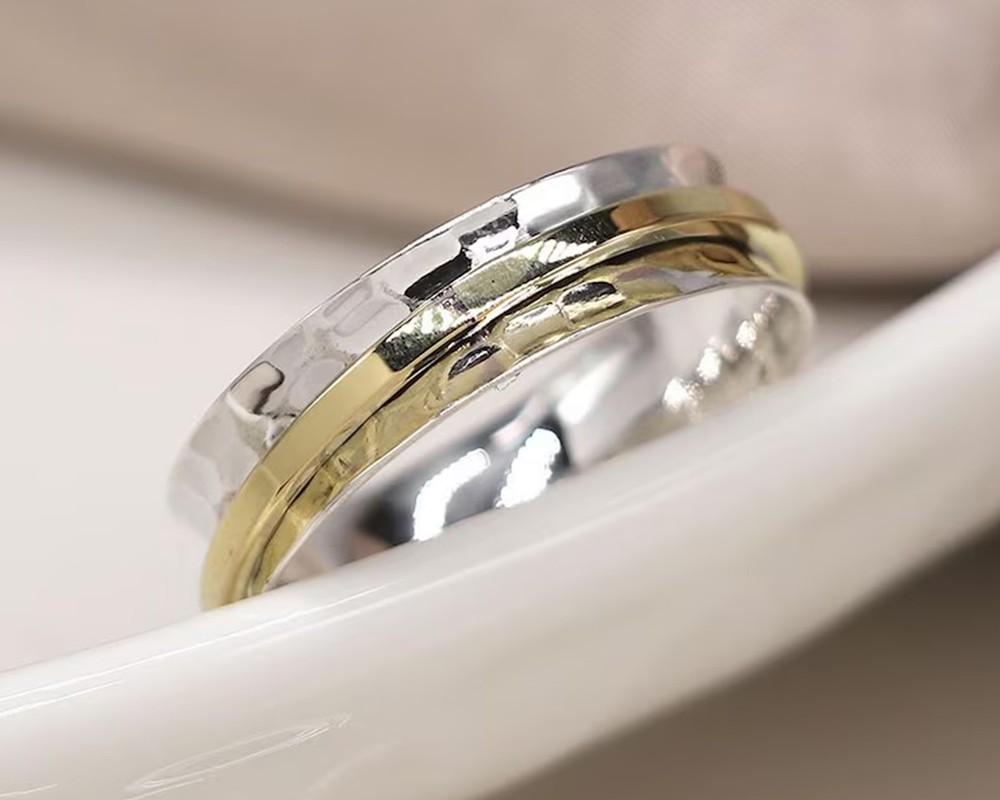 Solid 925 Sterling Silver Spinner Minimalist Infinity Hammered Thin Band Ring