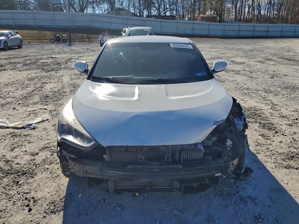 VELOSTER 2016 Glove Box 4937476