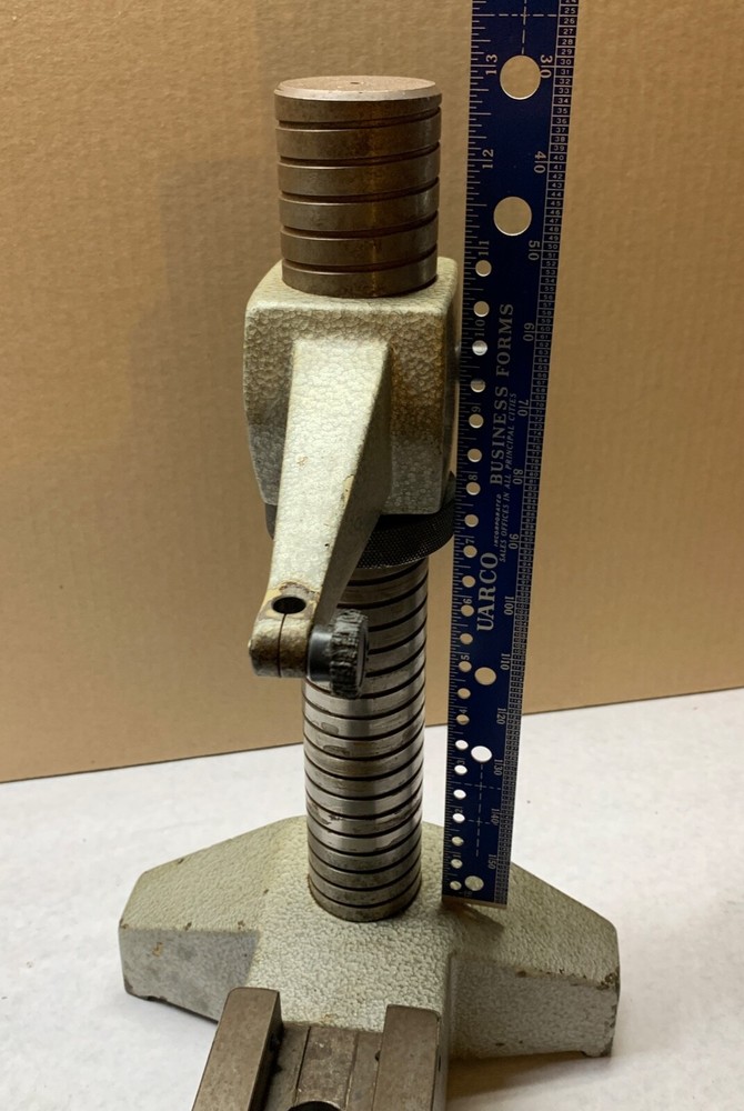 MITUTOYO Hardness Anvil Comparator Stand - 13" Post - 2" Diameter - USED