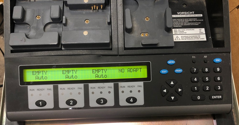 Cadex C7400 4 Station Battery Analyzer