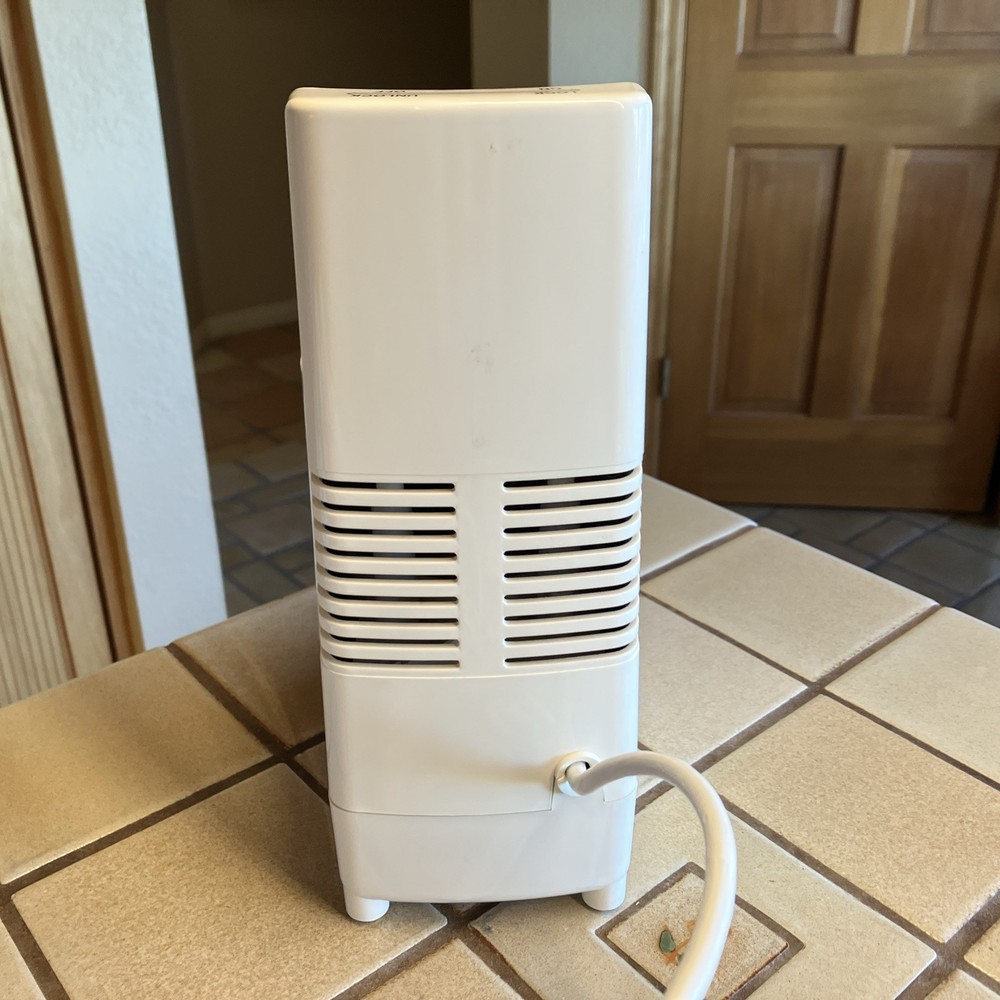 SUNBEAM OSKAR MODEL 14081 REPLACEMENT WHITE MOTOR BASE EXCELLENT WORKING