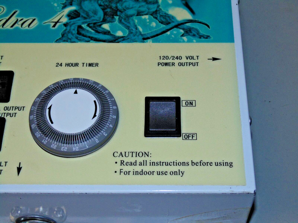 Maverick Sun 4 Outlet 120V 240v Electric Box Light Timer Controller