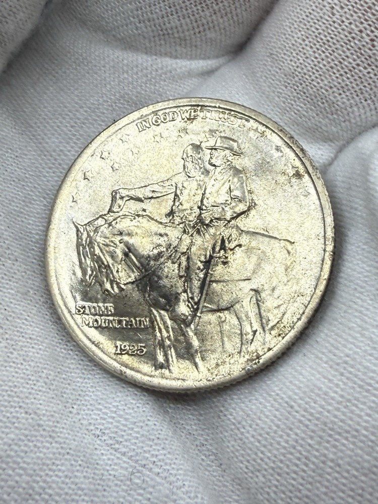1925 STONE MOUNTAIN Commemorative Half Dollar Q11