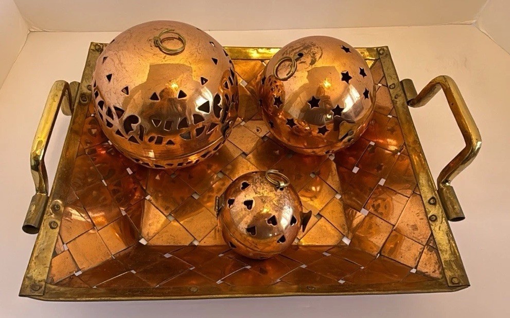Woven Copper & Brass Tray With Three Hinged Decor Balls
