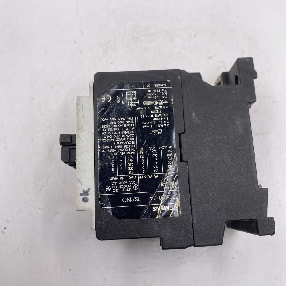 SIEMENS 3TF30 CONTACTOR 120V UNMP