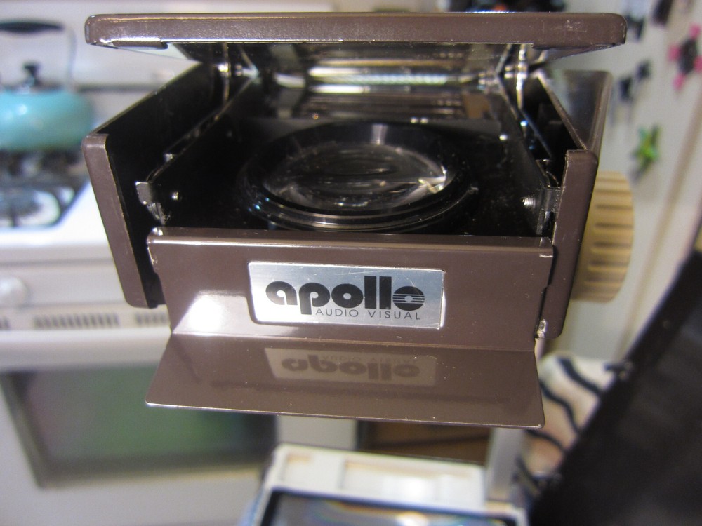 Apollo Horizon Portable Overhead Projector Needs TLC