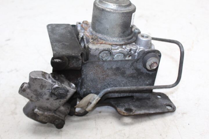 2013 VICTORY VISION TOUR ABS BRAKE PUMP UNIT MODULE