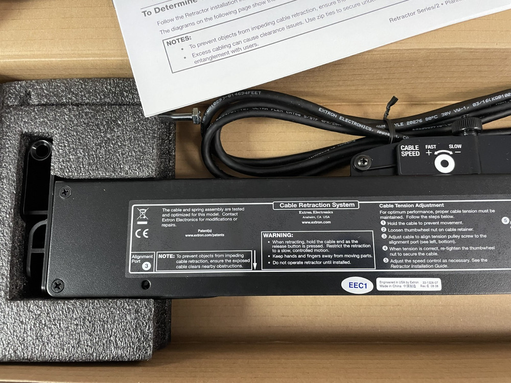 Extron 70-1065-03 Retractor Network 70-1065-03