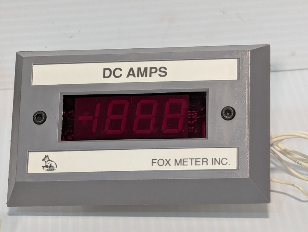 Fox Meter F000-102 DC voltage panel meter, four-digit digital, +/-20.00VDC