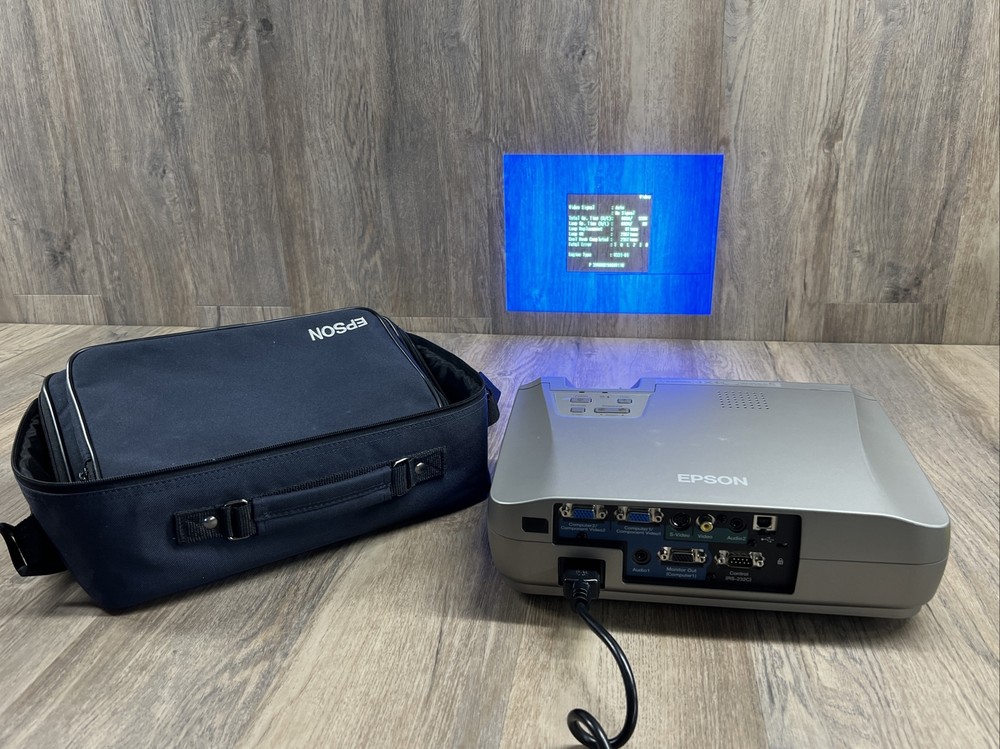 Epson PowerLite 54C 3 LCD Projector & Case EMP-54 Model