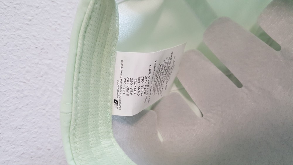 New Balance performance Hat cap in Neon green
