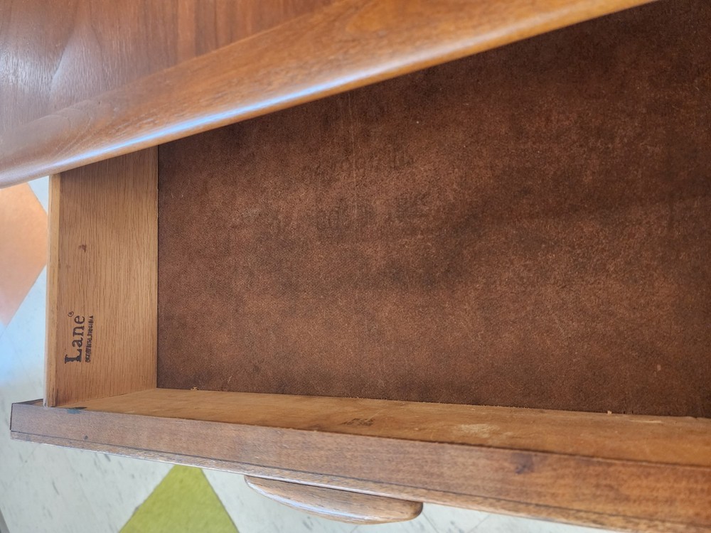 Vintage Single Drawer Lane Side Table/ nightstand.